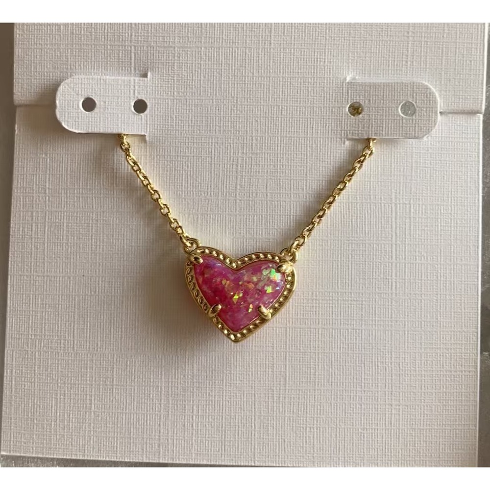 Kendra Scott Pink Heart Pendant Necklace